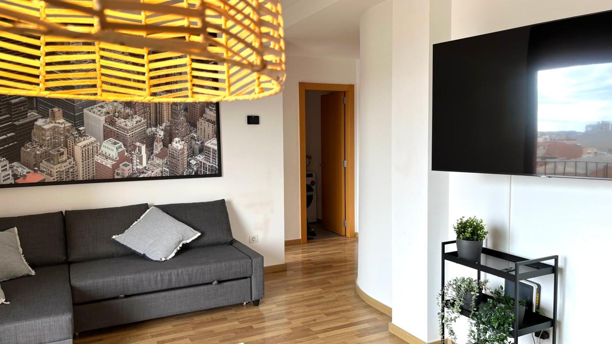 Apartamento Con Terraza By Prestigi Terrassa Exterior foto