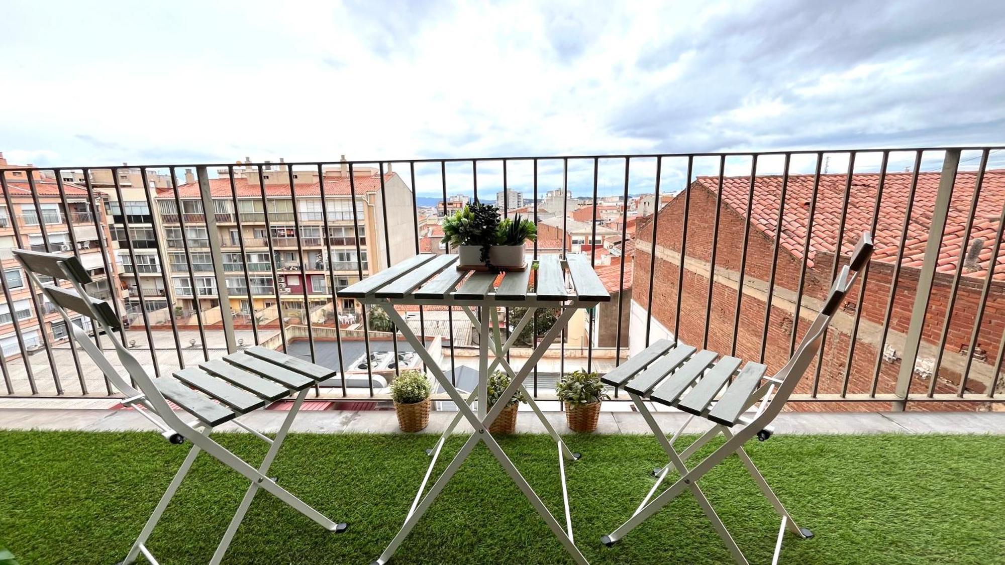 Apartamento Con Terraza By Prestigi Terrassa Exterior foto